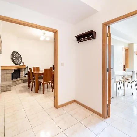 Appartement Bracara Living By House And People