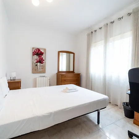 Bracara Living By House And People *